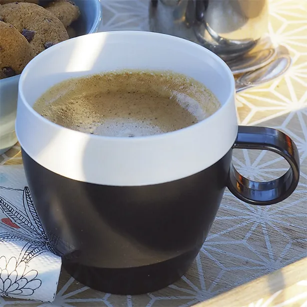 Einsatzbecher mit Halter.jpg